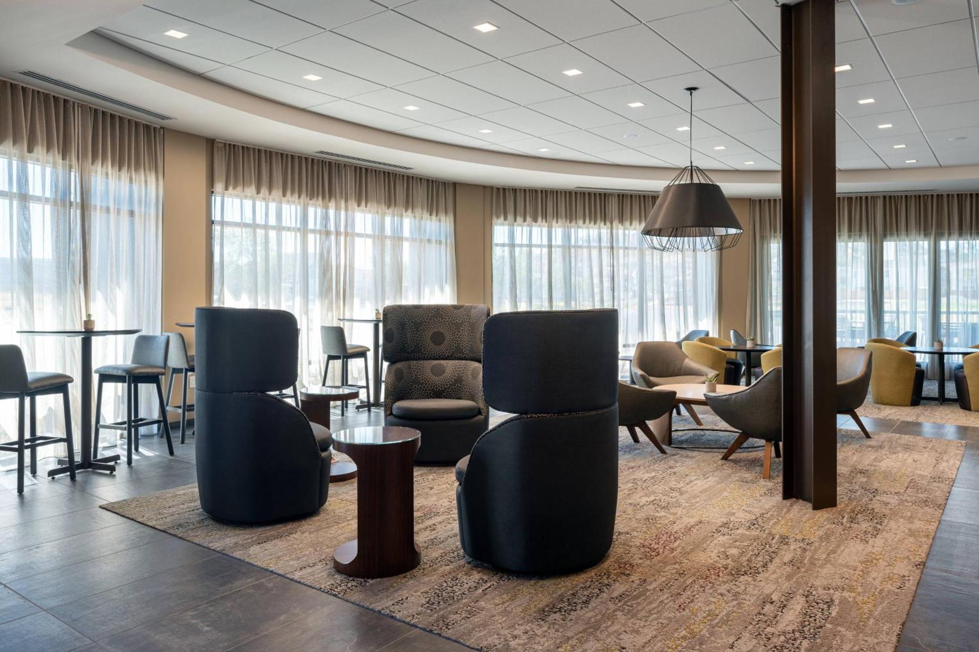 Courtyard By Marriott Petaluma Sonoma County Ξενοδοχείο Εξωτερικό φωτογραφία
