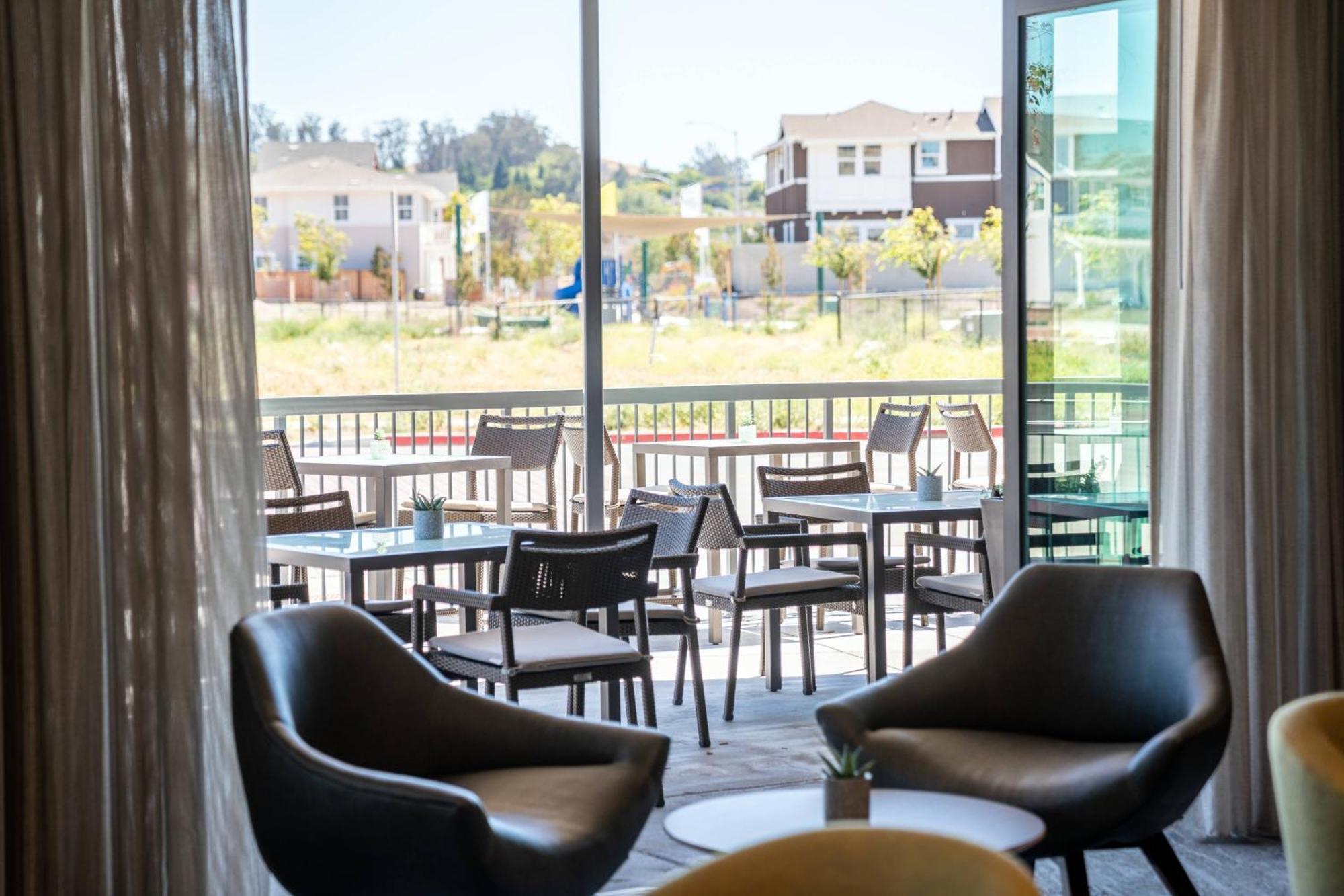 Courtyard By Marriott Petaluma Sonoma County Ξενοδοχείο Εξωτερικό φωτογραφία